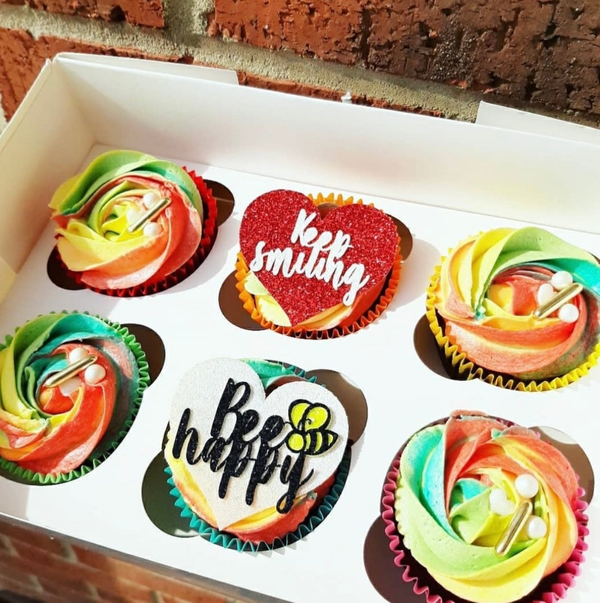 Keep Smiling Bee Happy Card Cupcake Topper Set