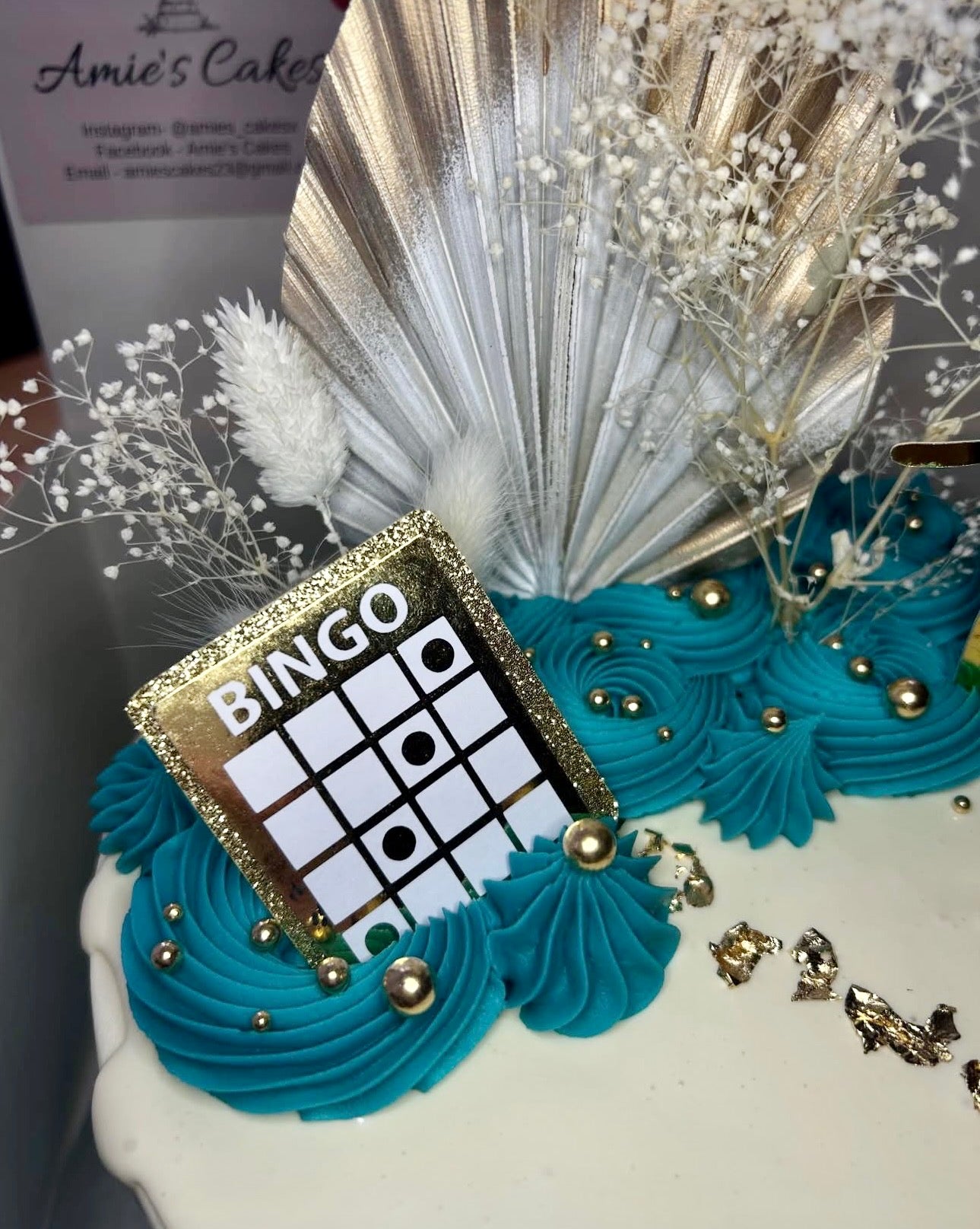 Golden Bingo Card Cupcake Toppers