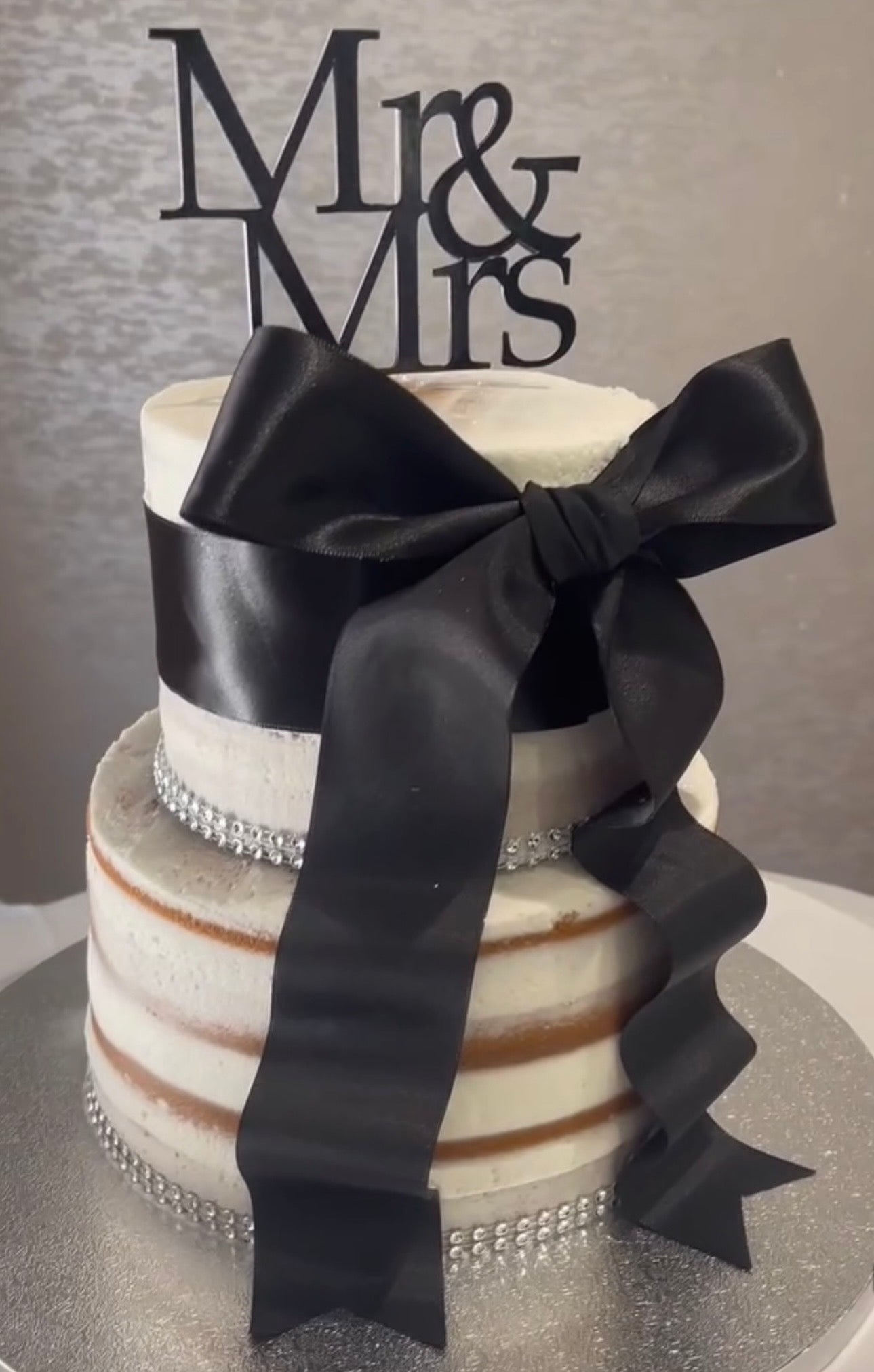 Mr & Mrs Cake Topper