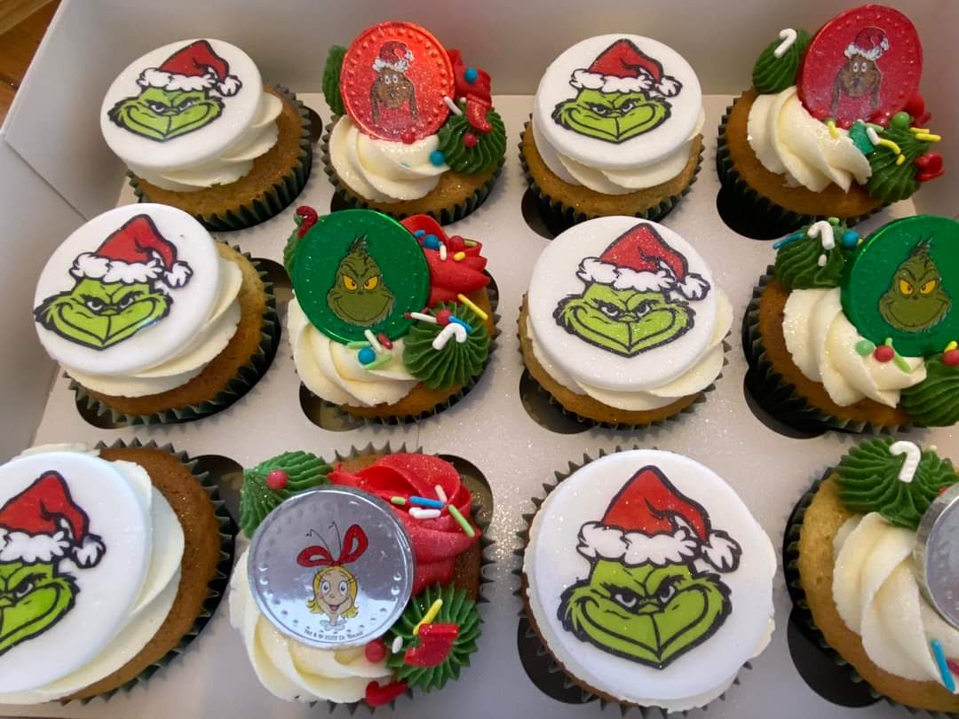 Grinch Icing Cupcake Toppers #3