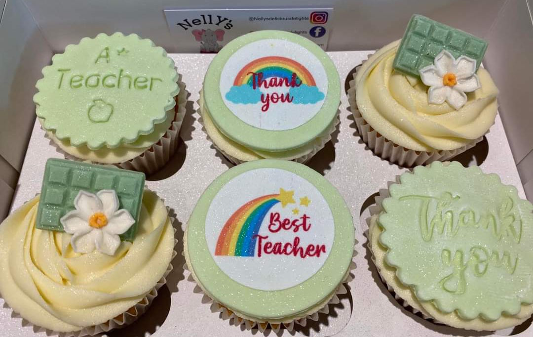 Thank you Best Teacher Icing Sheet Cupcake Toppers