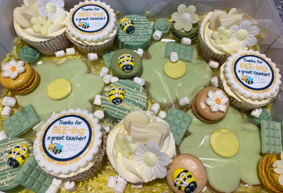 Thanks for bee-ing a great teacher Icing Sheet Cupcake Toppers